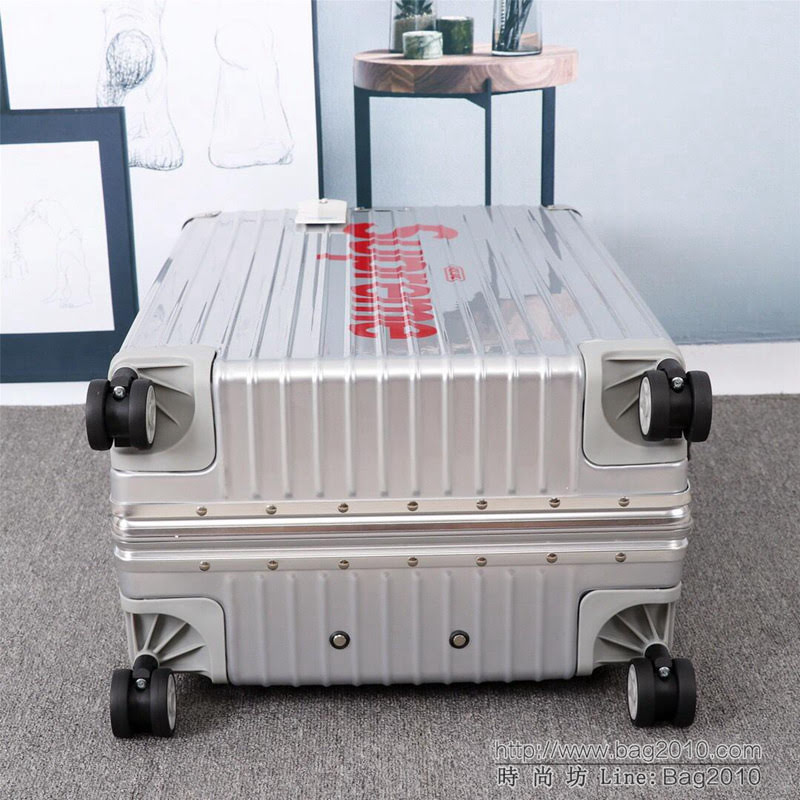 潮牌Suprmem聯名rimowa日默瓦 專櫃雙排萬向靜音飛機輪 航空7系鋁合金 拉箱/拉杆箱  xbt1129